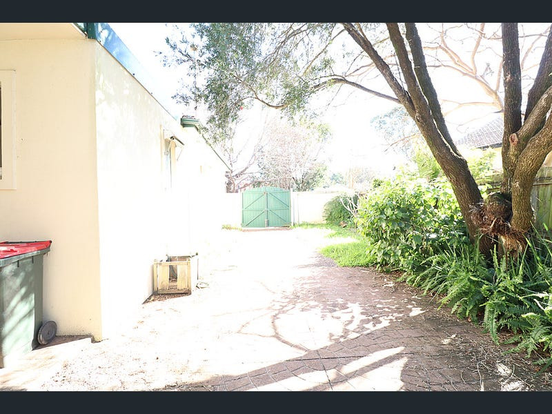 35 Lindsay Street-6