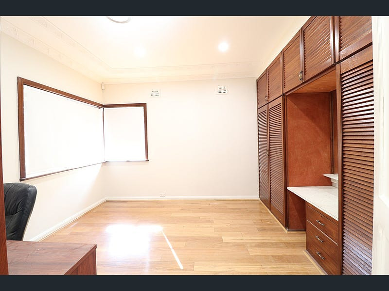 35 Lindsay Street-3